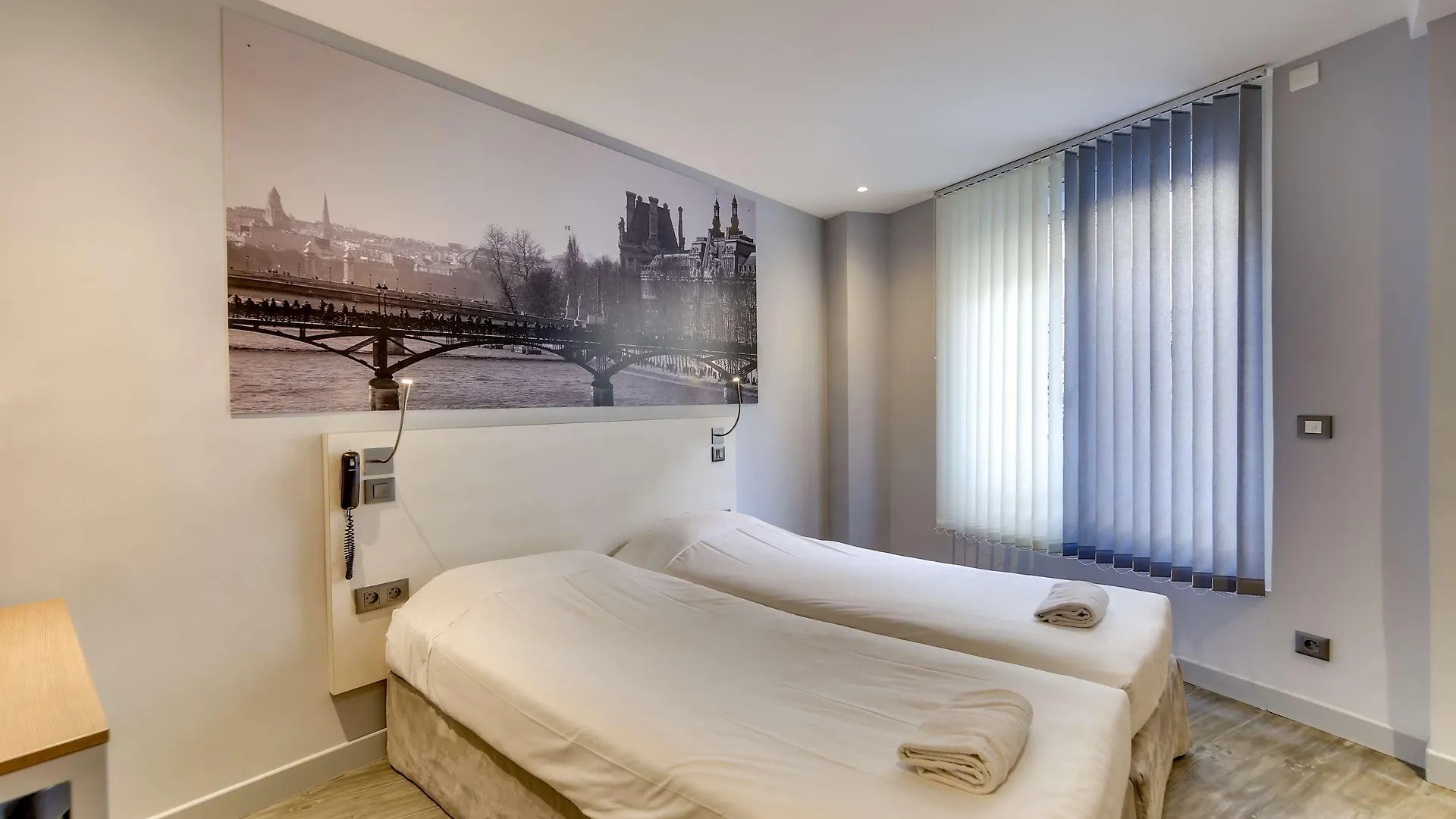 Kyriad 12 - Nation Hotel 3*