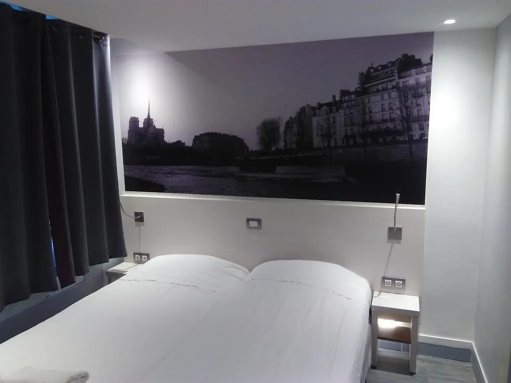 Hotel Kyriad 12 - Nation